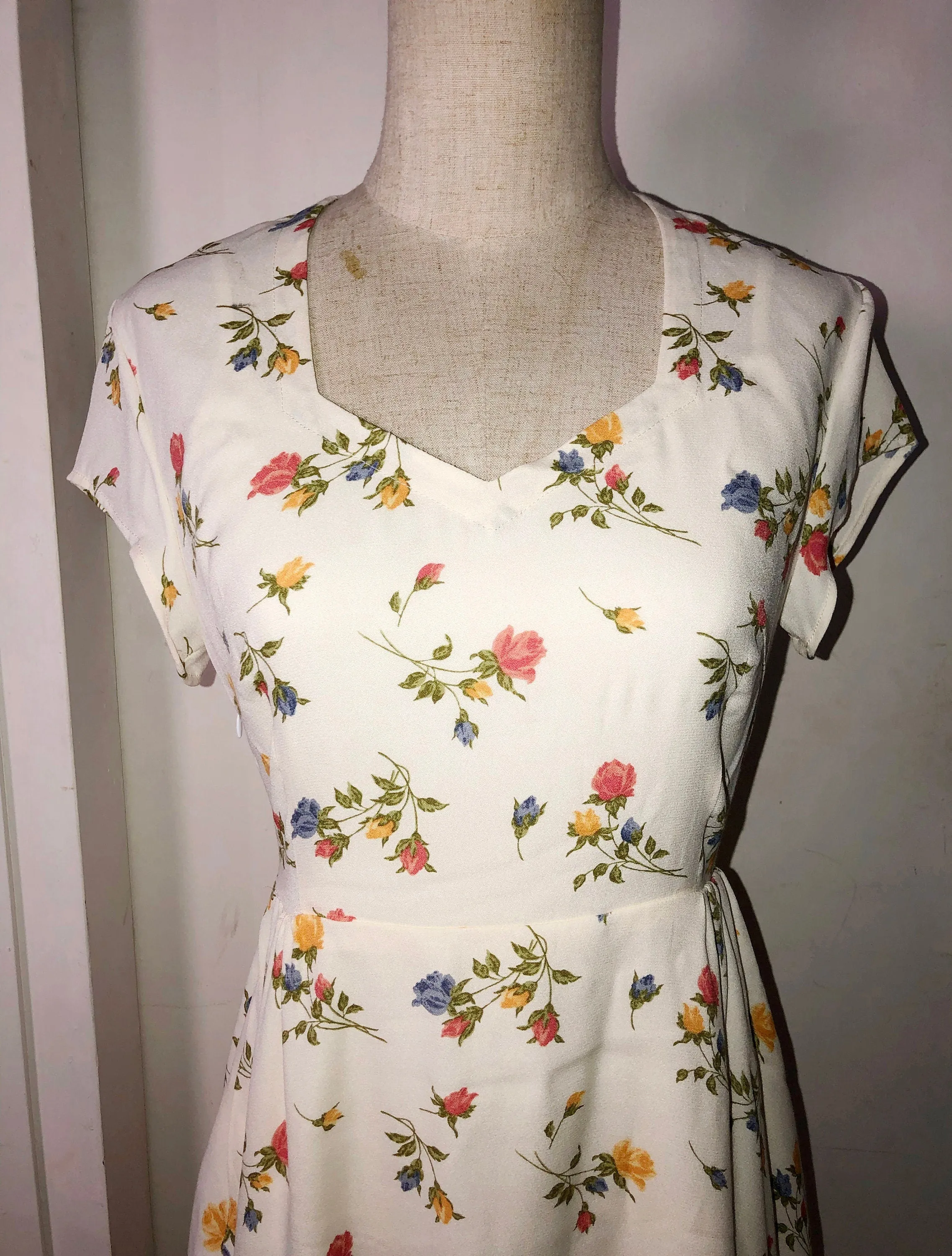 💐 Floral Swing Dress