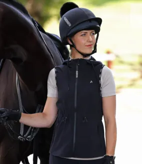 Aubrion React Gilet in black.