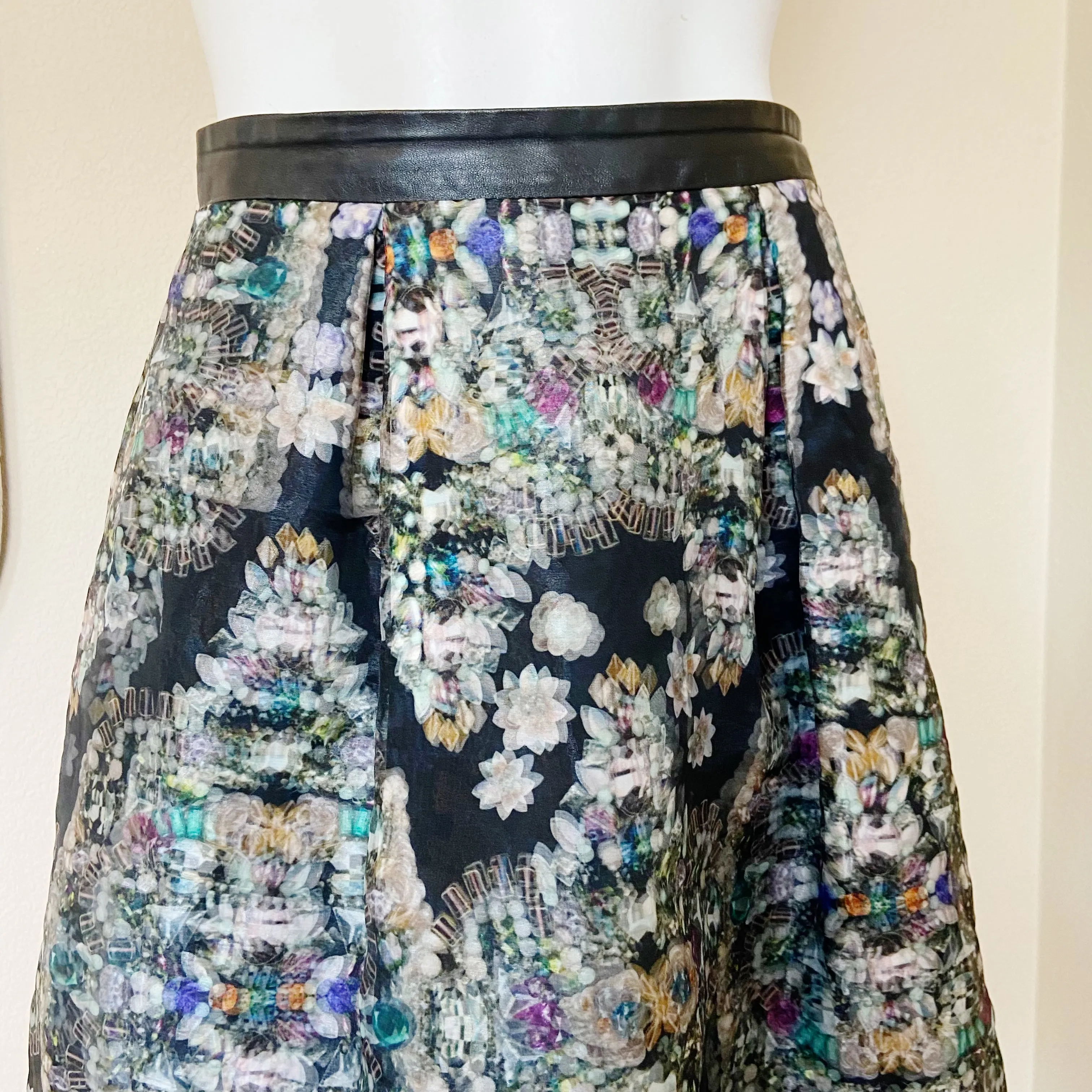 Nicole Miller | Womens Layered 3D Jewel Print Flare Skirt | Size: 4
