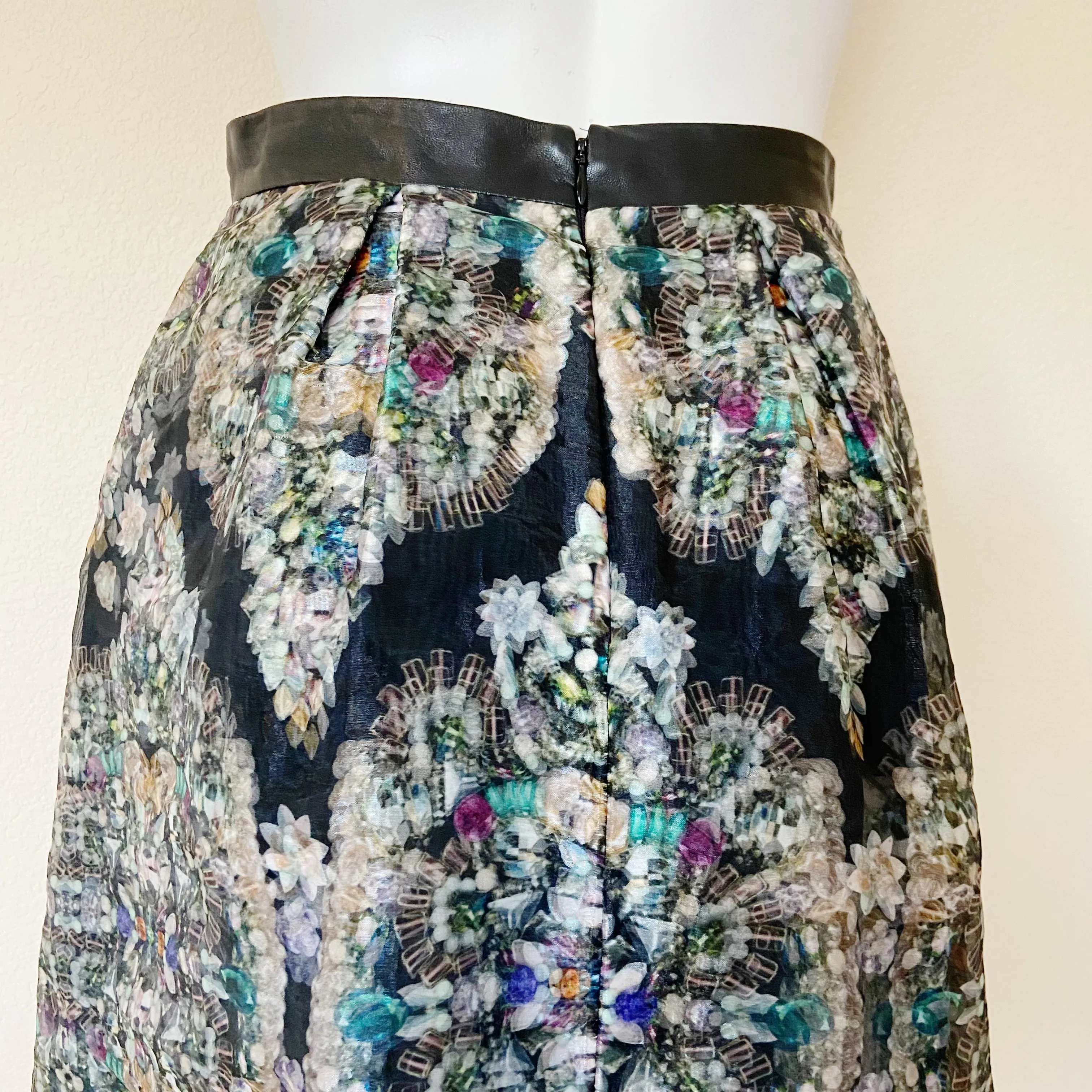 Nicole Miller | Womens Layered 3D Jewel Print Flare Skirt | Size: 4